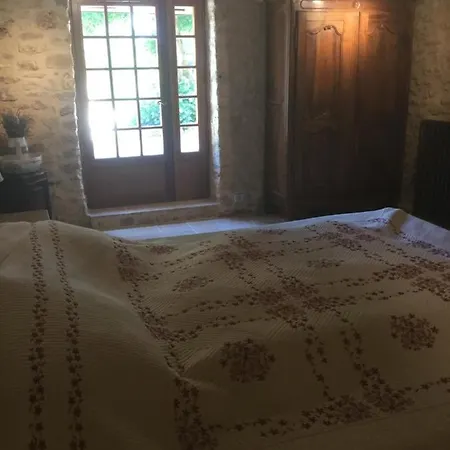 Holiday home Les Coutelous
