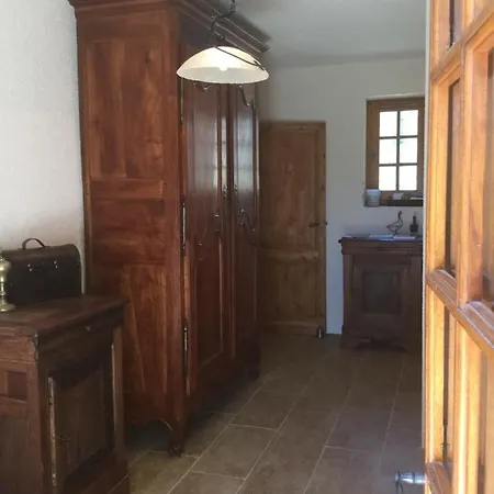 Holiday home Les Coutelous Pezuls